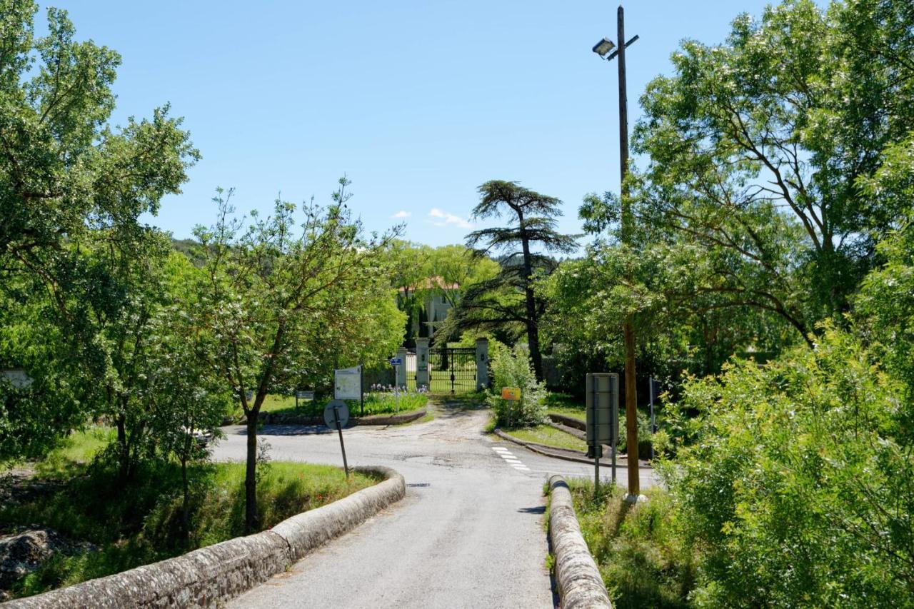 Private Furnished Apartment With All Comfort Has A Garden In A Green Space Meyreuil Eksteriør bilde
